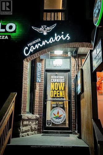 615 King Street W, Toronto, ON 