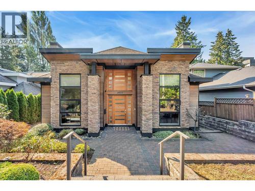 1450 Fulton Avenue, West Vancouver, BC 