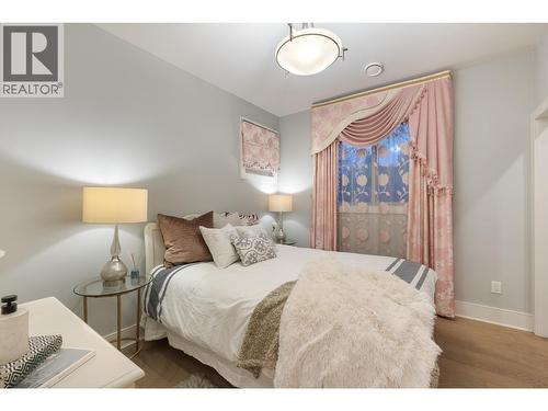 1450 Fulton Avenue, West Vancouver, BC 