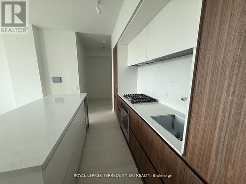 804 - 1 Hillsdale Avenue E, Toronto, ON - Indoor Photo Showing Kitchen