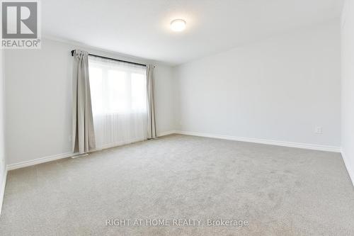 623 Perseus Avenue, Ottawa, ON - Indoor Photo Showing Other Room