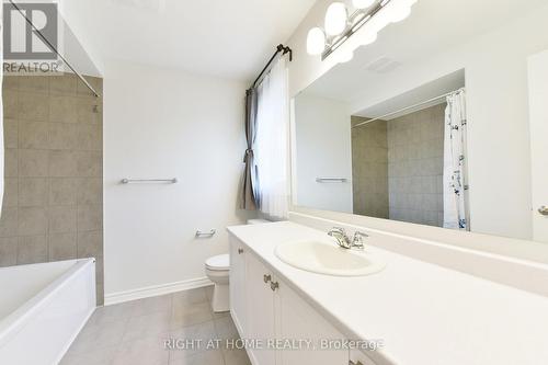 623 Perseus Avenue, Ottawa, ON - Indoor Photo Showing Bathroom