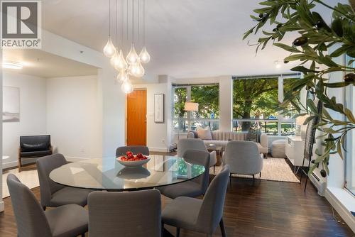 188 Chesterfield Avenue, North Vancouver, BC 