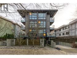 PH1 562 E 7TH AVENUE  Vancouver, BC V5T 1N7