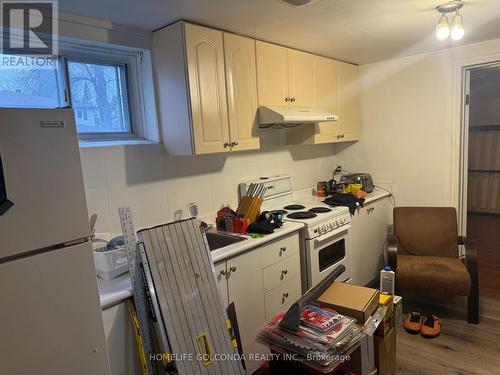 81 Sexton Crescent, Toronto, ON - Indoor Photo Showing Kitchen