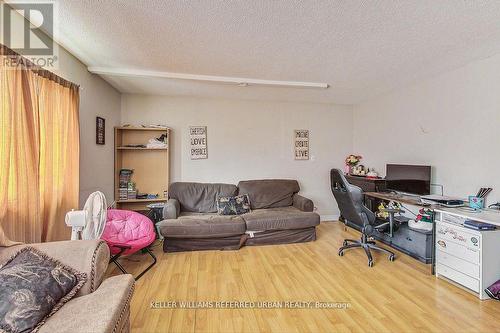 310 Ormond Drive, Oshawa, ON - Indoor Photo Showing Other Room