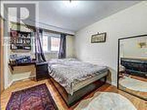 1183 Forestwood Drive, Mississauga, ON - Indoor Photo Showing Bedroom