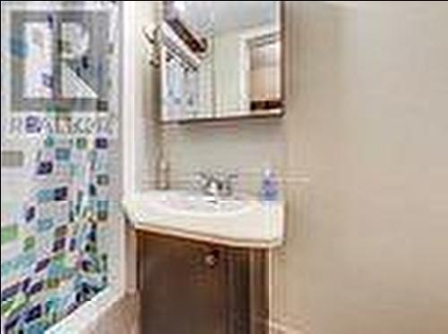 1183 Forestwood Drive, Mississauga, ON - Indoor Photo Showing Bathroom
