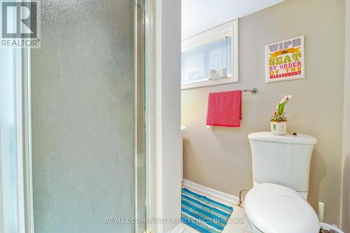 24 Hurley Crescent, Toronto, ON - Indoor Photo Showing Bathroom