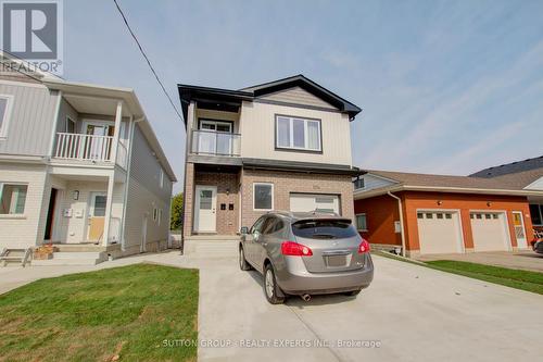 A - 104 Fifth Avenue, Kitchener, ON - Outdoor