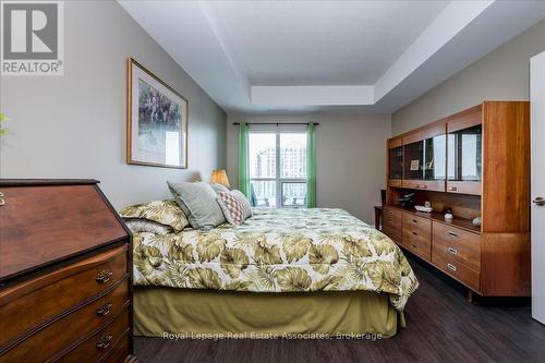 811 - 37 Ellen Street, Barrie, ON - Indoor Photo Showing Bedroom