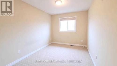 2495 Felhaber Crescent, Oakville, ON - Indoor Photo Showing Other Room