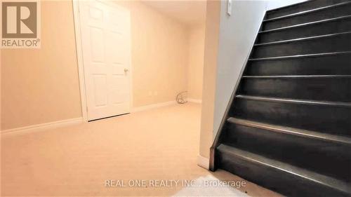 2495 Felhaber Crescent, Oakville, ON - Indoor Photo Showing Other Room