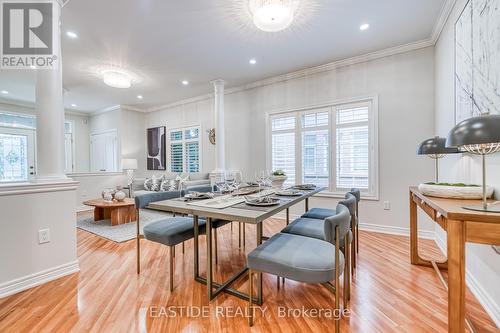 2422 Hertfordshire Way, Oakville, ON - Indoor Photo Showing Dining Room
