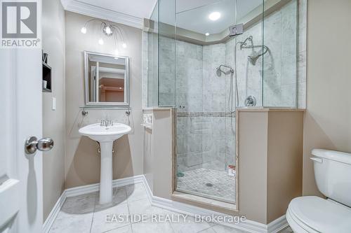 2422 Hertfordshire Way, Oakville, ON - Indoor Photo Showing Bathroom