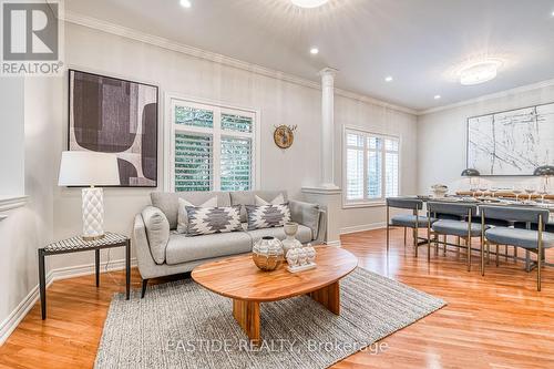 2422 Hertfordshire Way, Oakville, ON - Indoor Photo Showing Living Room