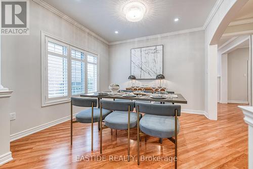 2422 Hertfordshire Way, Oakville, ON - Indoor