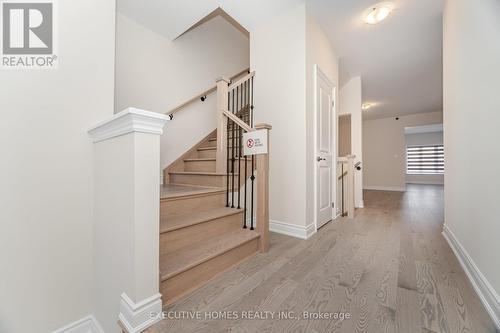 6 Mac Campbell Way, Bradford West Gwillimbury, ON - Indoor Photo Showing Other Room