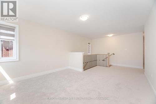 6 Mac Campbell Way, Bradford West Gwillimbury, ON - Indoor Photo Showing Other Room