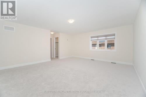 6 Mac Campbell Way, Bradford West Gwillimbury, ON - Indoor Photo Showing Other Room