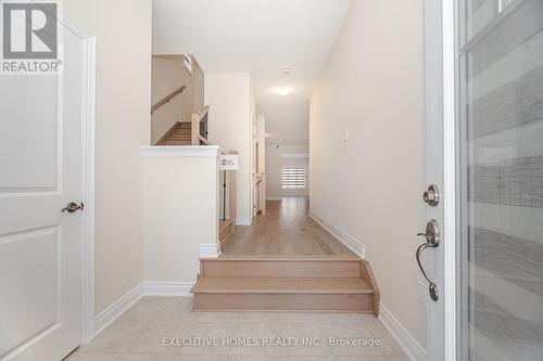 6 Mac Campbell Way, Bradford West Gwillimbury, ON - Indoor Photo Showing Other Room