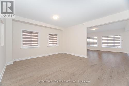 6 Mac Campbell Way, Bradford West Gwillimbury, ON - Indoor Photo Showing Other Room