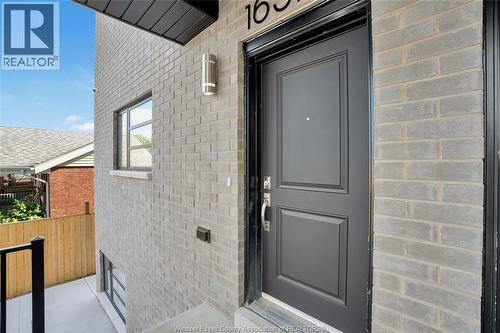 1044 Howard Avenue Unit# A, Windsor, ON - Outdoor With Exterior