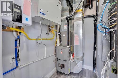 1044 Howard Avenue Unit# A, Windsor, ON - Indoor Photo Showing Basement