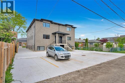 1044 Howard Avenue Unit# A, Windsor, ON - Outdoor
