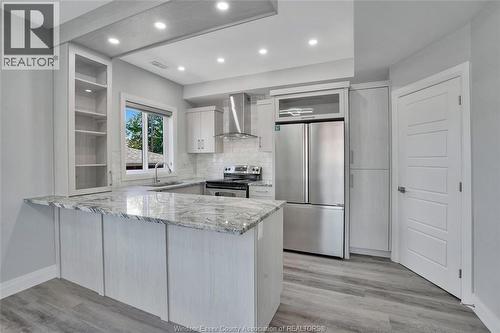 1044 Howard Avenue Unit# A, Windsor, ON - Indoor Photo Showing Kitchen With Stainless Steel Kitchen With Upgraded Kitchen