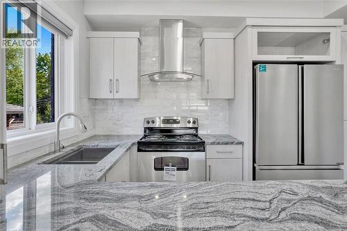 1044 Howard Avenue Unit# A, Windsor, ON - Indoor Photo Showing Kitchen With Stainless Steel Kitchen With Double Sink With Upgraded Kitchen