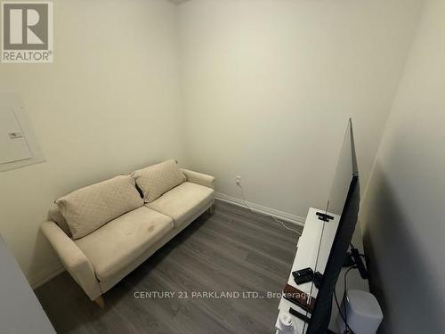 1208 - 8960 Jane Street, Vaughan, ON - Indoor Photo Showing Other Room