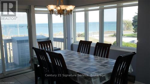60 - 209472 Highway 26 W, Collingwood, ON - Indoor Photo Showing Dining Room