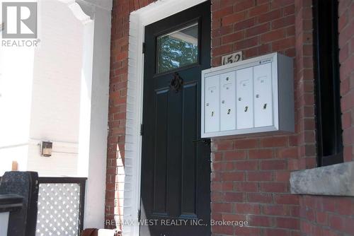 4 - 152 Dowling Avenue, Toronto, ON -  With Exterior