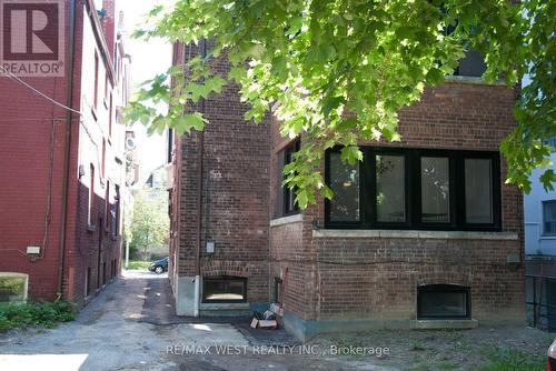 4 - 152 Dowling Avenue, Toronto, ON - Outdoor