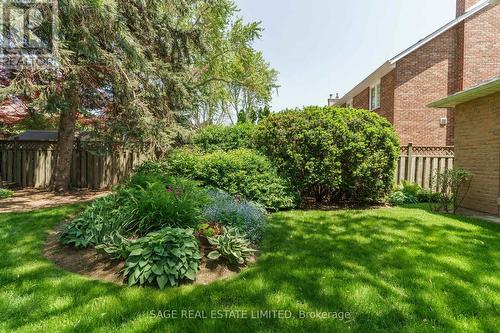 1859 Sherwood Forrest Circle, Mississauga, ON - Outdoor