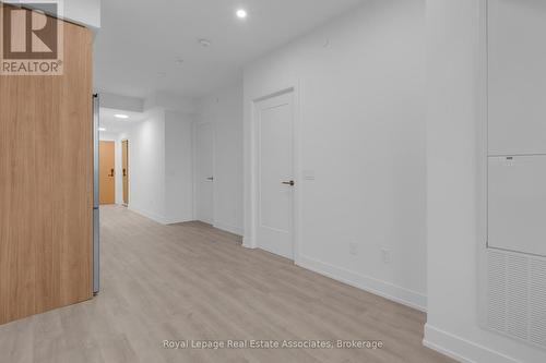 714 - 60 Central Park Roadway, Toronto, ON - Indoor Photo Showing Other Room