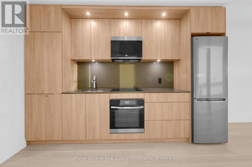 1008 - 60 Central Park Roadway, Toronto, ON - Indoor