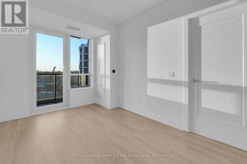1008 - 60 Central Park Roadway, Toronto, ON - Indoor Photo Showing Other Room
