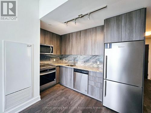 2036 - 5 Mabelle Avenue, Toronto, ON - Indoor Photo Showing Kitchen With Stainless Steel Kitchen