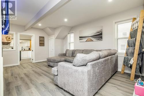 10528 Van Allen Road, North Dundas, ON - Indoor