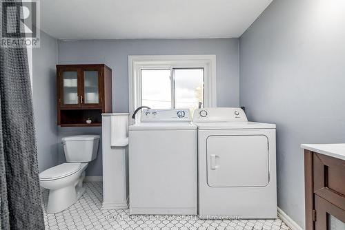 10528 Van Allen Road, North Dundas, ON - Indoor Photo Showing Laundry Room