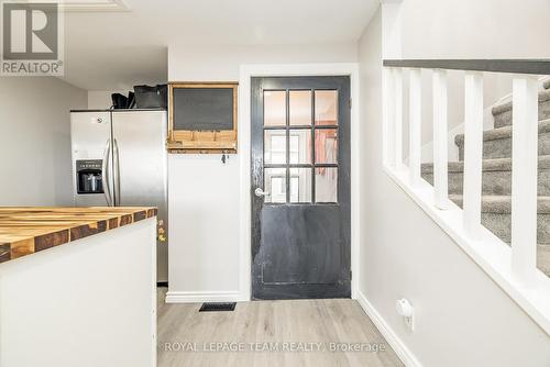 10528 Van Allen Road, North Dundas, ON - Indoor Photo Showing Other Room