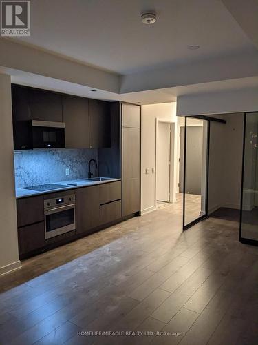 1306 - 108 Peter Street, Toronto, ON - Indoor Photo Showing Kitchen