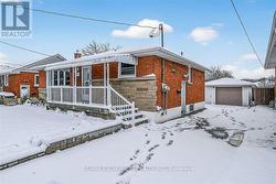 84 BLANMORA DRIVE  Hamilton, ON L8G 2A8