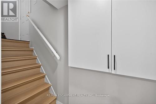 84 Blanmora Drive, Hamilton, ON - Indoor Photo Showing Other Room