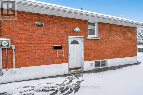 84 Blanmora Drive, Hamilton, ON - Outdoor With Exterior