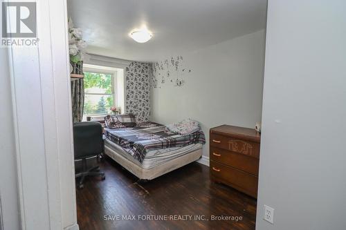 9 - 116 Notch Hill Road, Kingston, ON - Indoor Photo Showing Bedroom