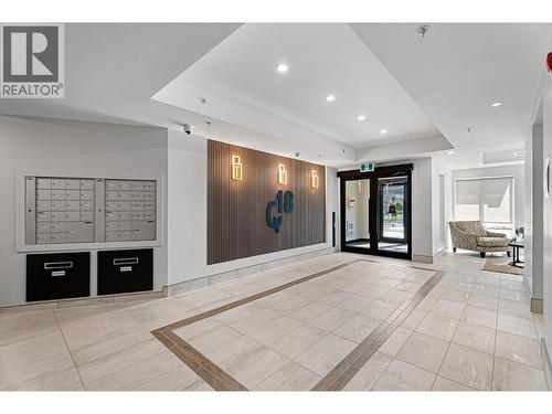 1844 Qu'Appelle Boulevard Unit# 101, Kamloops, BC - Indoor Photo Showing Other Room