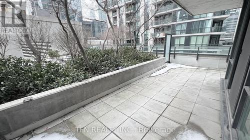 504 - 33 Bay Street, Toronto, ON - Outdoor